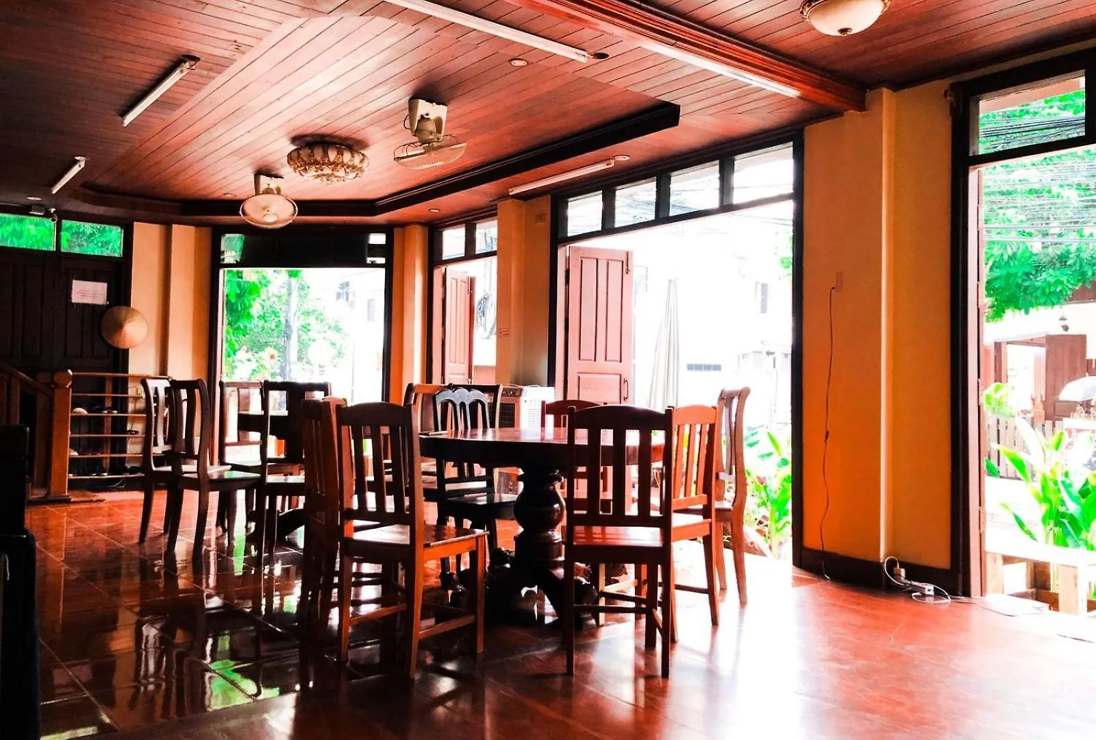 Tingkham Guesthouse Luang Prabang Laos