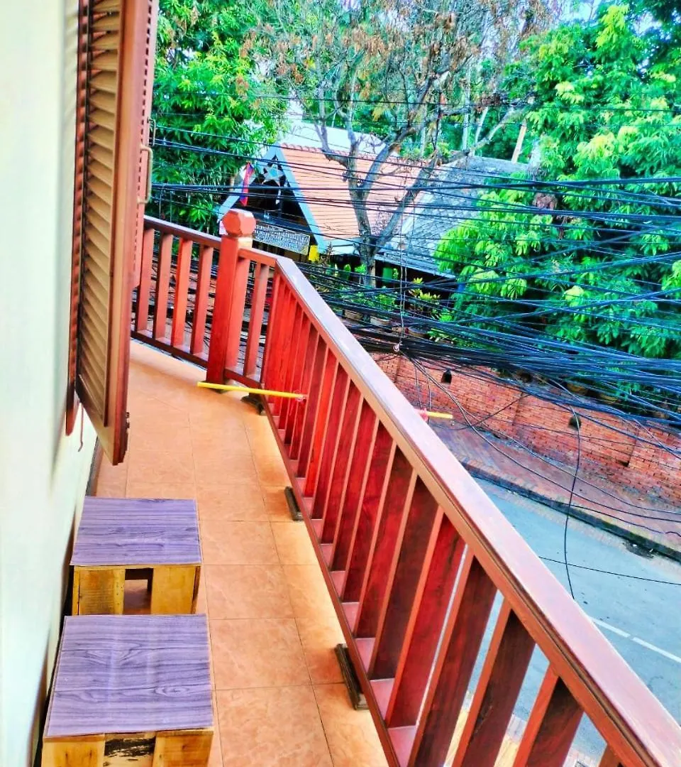 Tingkham Guesthouse Luang Prabang