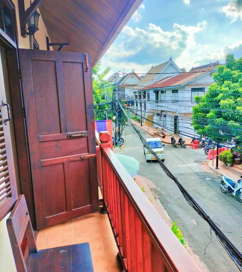 Tingkham Guesthouse Luang Prabang 0*,  Laos